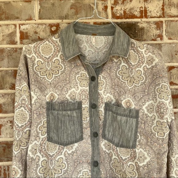 Free People Center Front Paisley Denim Pocket Silky Button Down oversized top XS - Picture 5 of 13